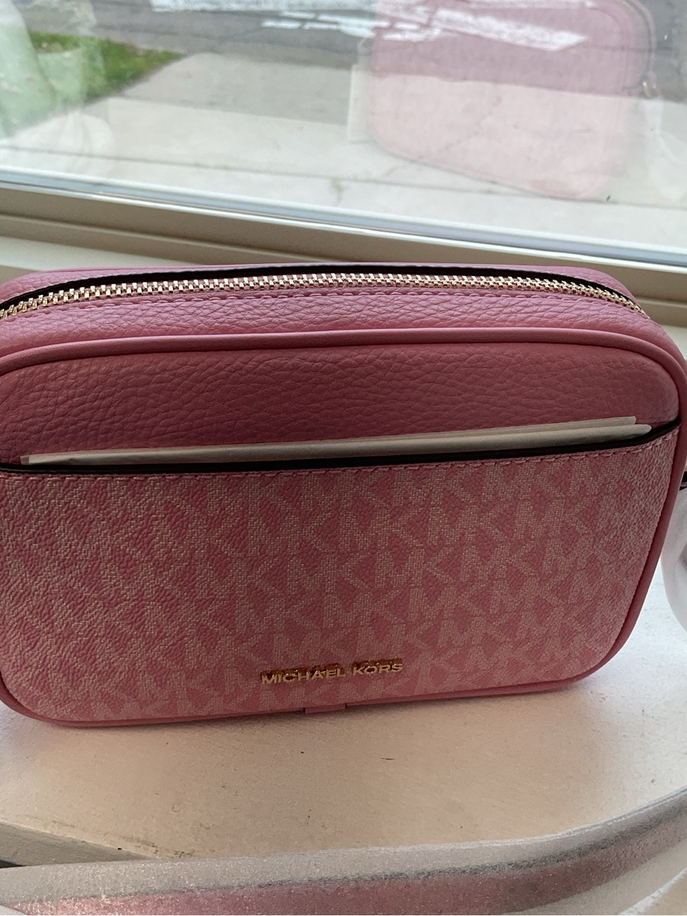 Michael Kors Pink Logo Crossbody with Gold Hardware - Picture 5 of 7